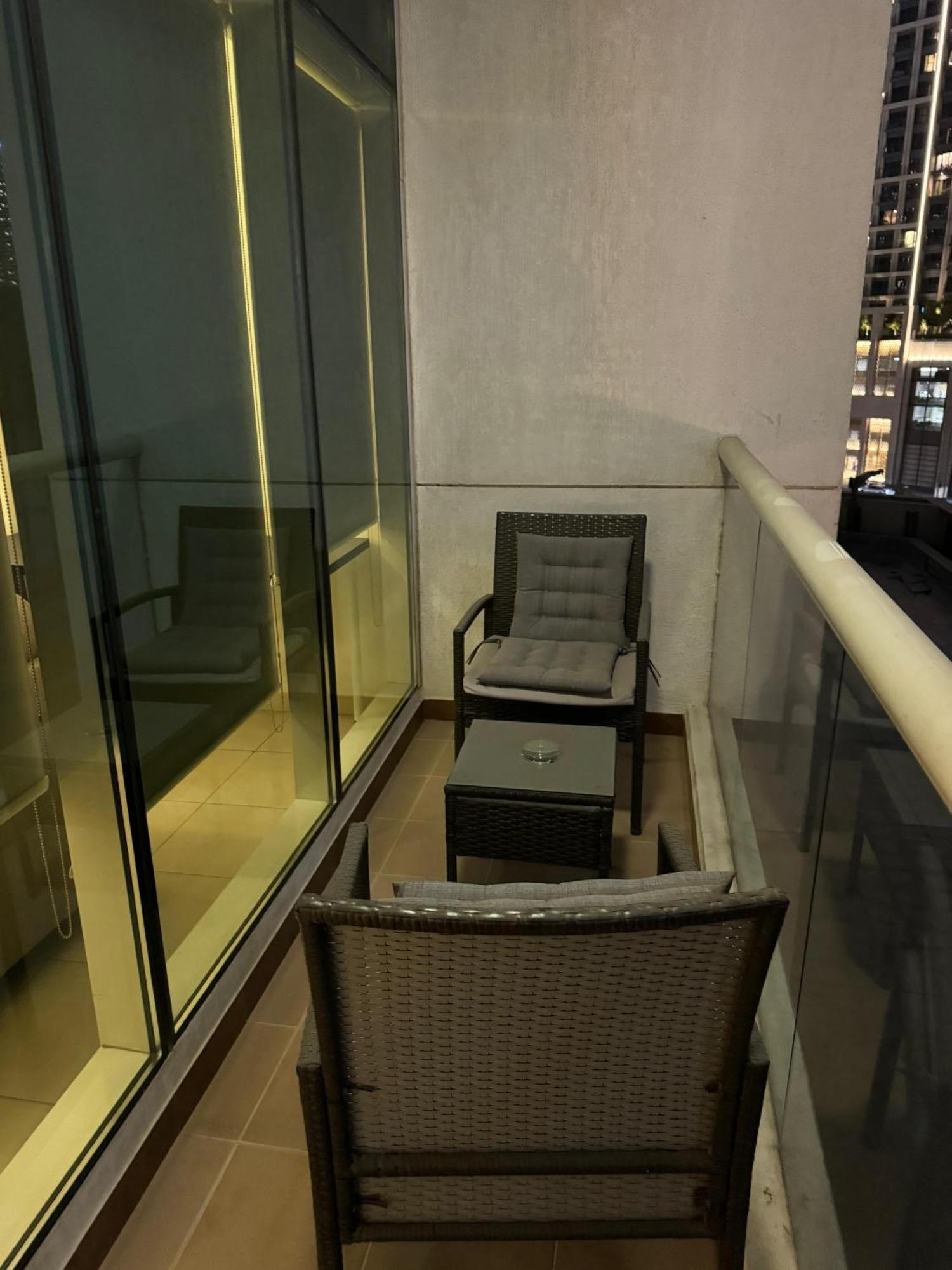 1 Bedroom Downtown 5 Min Walk To Dubai Mall Exterior photo